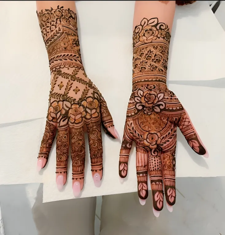 Pakistani Mehndi Design Front Hand